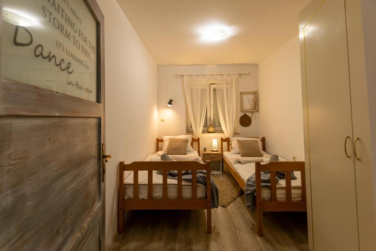 Apartman Tina Metkovic Exterior photo